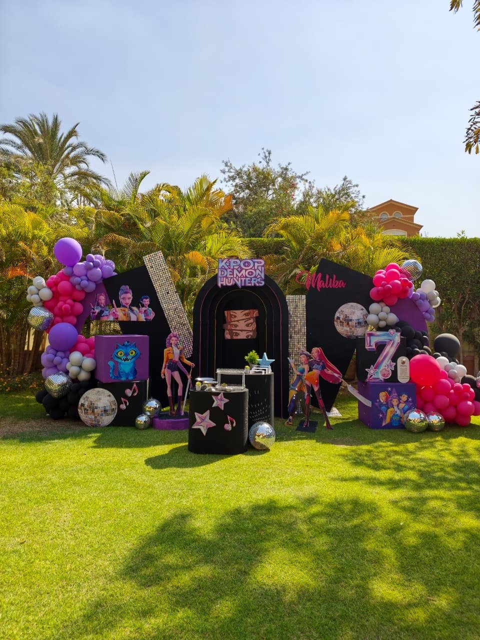 XL event decorations 